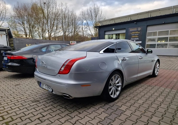 Jaguar XJ cena 62000 przebieg: 224000, rok produkcji 2011 z Mirosławiec małe 407